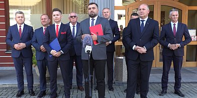 Wójtowie i burmistrzowie zapowiedzieli złożenie skargi -56263