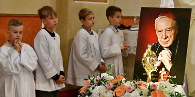 Relikwie bł. Stefana Wyszyńskiego w Goraju. Przywiózł je kardynał Nycz FOTO, VIDEO-56785