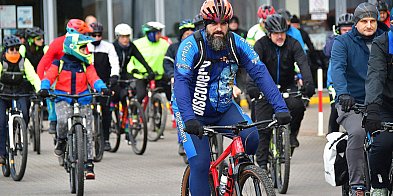 Rowerowe pożegnanie sezonu: "Jesienny Rajd Rowerowy" wyruszył z Biłgoraja (FOTO)-57195