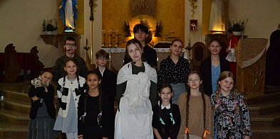 Młodzież KSM ze spektaklem o bł. Karolinie Kózkównie-58394