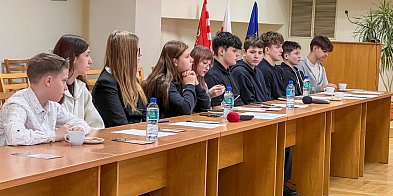 Siatkówka, rajdy i wakacyjny chill. Ambitne plany młody