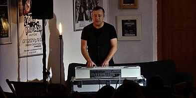 Czesław Mozil w Biłgoraju! Koncert, stand-up i...