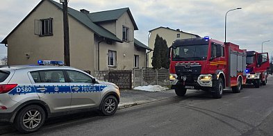 Policjanci uratowali dwie osoby przed pożarem