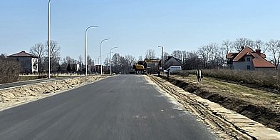 Wiosna. Kontynuowane są prace inwestycyjne