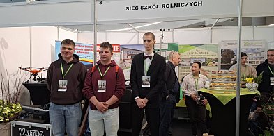 Uczniowie z Różańca na Europejskim Forum Rolniczym