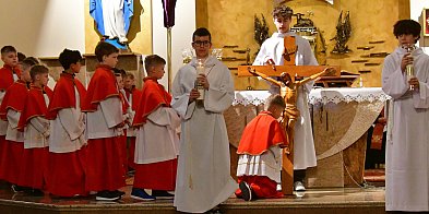 „Oto człowiek”… Oto wasz Król - Wielki Piątek (FOTO, VIDEO)