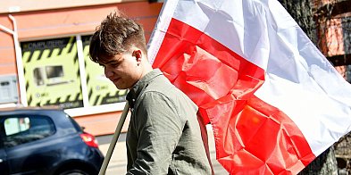 MRP zachęca do świętowania majówki z flagą