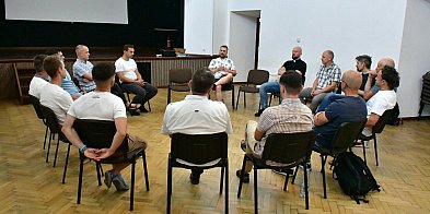 Męska tożsamość i relacje. Warsztaty dla facetów w Biłgoraju (FOTO, VIDEO)