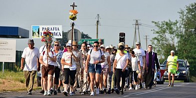 Pielgrzymka z Łukowej wyruszyła do Krasnobrodu