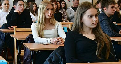 Ortograficzny „orzech” do zgryzienia. 25 lat tradycji dyktanda w RCEZ (FOTO)