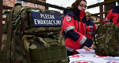Plecak ewakuacyjny i wsparcie psychiczne – PCK szkoli mieszkańców Biłgoraja