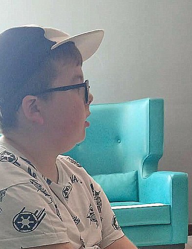 Wyścig z czasem w Dubaju. Adaś Iwanejko potrzebuje 3,7 mln dolarów