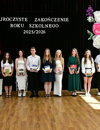 Uroczysty apel w ZSZiO Biłgoraj. Czas na bezpieczne wakacje! (FOTO)