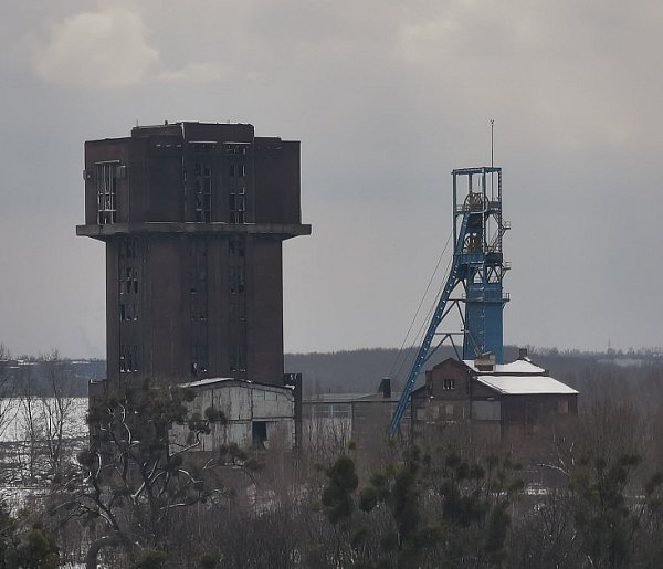 Pięcioletnie urlopy i nawet 170 tys. zł odprawy. Zmiany dla dużej grupy-56195