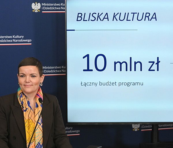 Cienkowska: w 2026 r. uruchamiamy program dla niezależnych lokalnych mediów „Blisk-59553