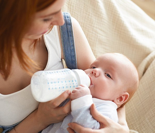 Popularne mleko dla niemowląt wycofane. Jest komunikat GIS-60019