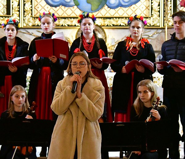 Koncert kolęd w kościele pw. Chrystusa Króla (FOTO, VIDEO)-60124