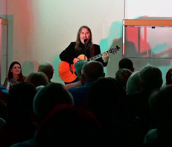 Słowo śpiewane i mówione. Nastrojowe spotkanie w Muzeum Ziemi Biłgorajskiej (FOTO)