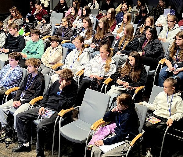 Wielka Powtórka w Biłgoraju: Ósmoklasiści walczą o punkty i wspierają kolegów