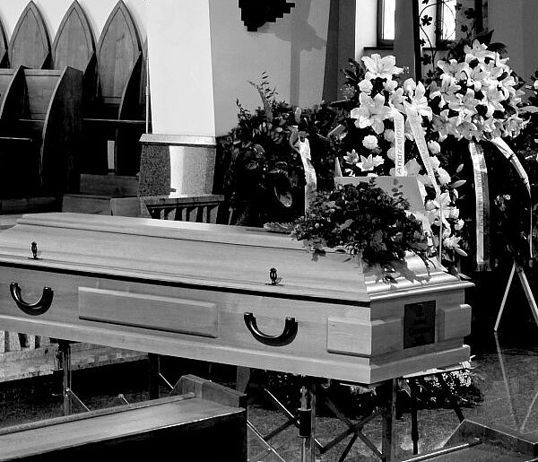 Ostatnia misja kapitana. Powiat pożegnał tragicznie zmarłego pilota