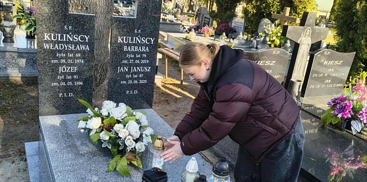 „Szkoła Pamięta”: Uczniowie ONZ-tu uczcili pamięć...-57698