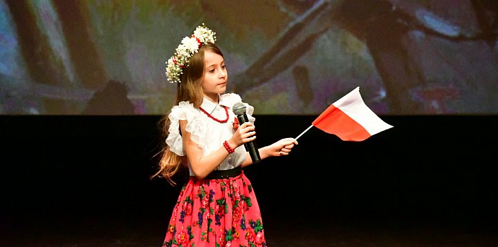 Patriotyczny festiwal po raz 30. w Biłgoraju (FOTO)-57857