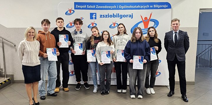 Sukcesy uczniów ZSZiO w Olimpiadzie Statystycznej-58473