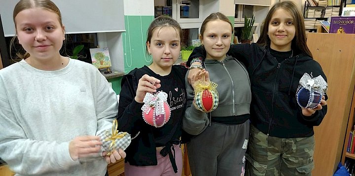 Świąteczne rękodzieło – warsztaty dla wolontariuszy-59304