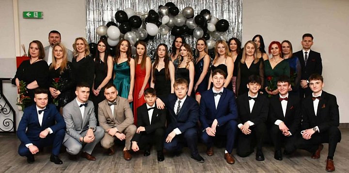 Relacja z balu maturalnego w turobińskim liceum (FOTO)