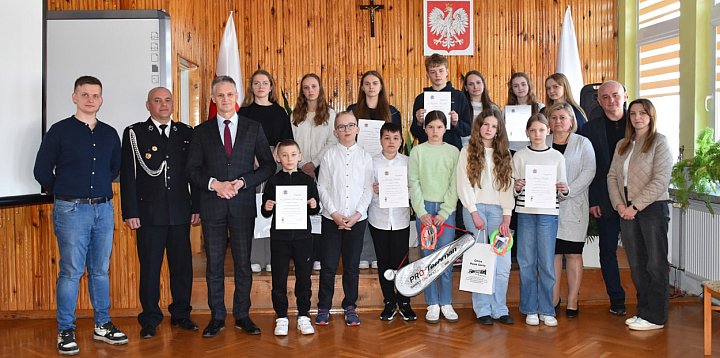 Młodzi strażacy z Potoka Górnego w akcji