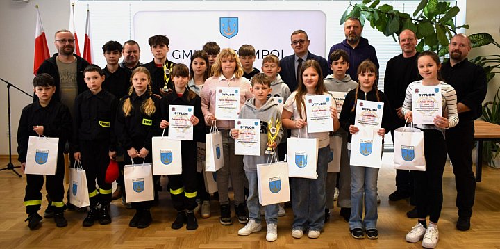 Frampol. Strażacka wiedza na medal!