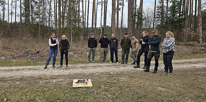 Norweska młodzież z wizytą w Nadleśnictwie Józefów