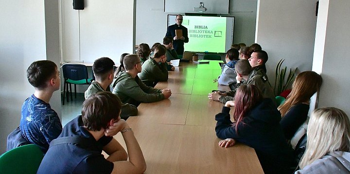 Biłgoraj. Hebrajski i greka dla każdego?