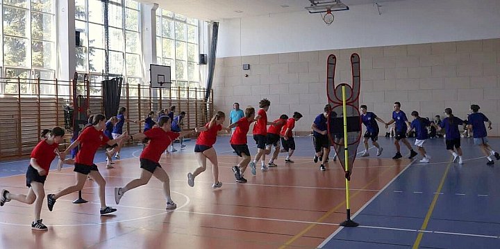 Sportowe emocje i świetna zabawa w I LO im. ONZ