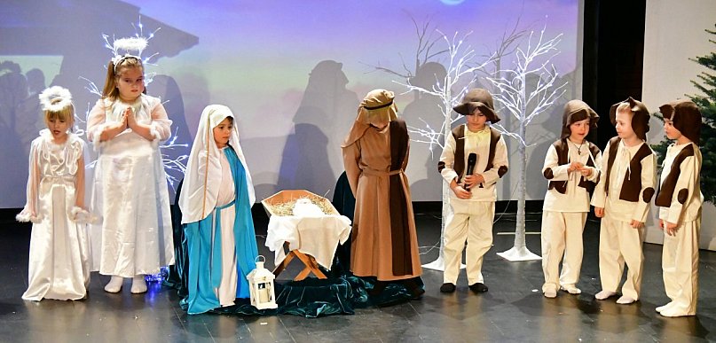 Tarnogrodzkie przedszkolaki wyśpiewały radość Bożego Narodzenia (FOTO, VIDEO)