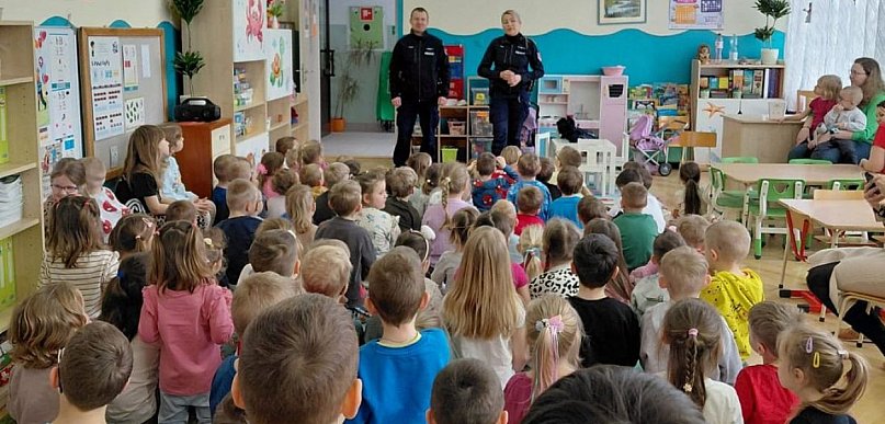 Bezpieczne ferie - spotkanie z dzielnicowymi