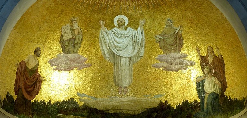 Komentarz do Ewangelii. Chwała, która prowadzi przez cień