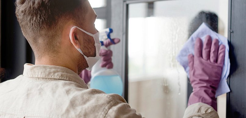 Jak zabezpieczyć mieszkanie po zgonie do czasu sprzątania?