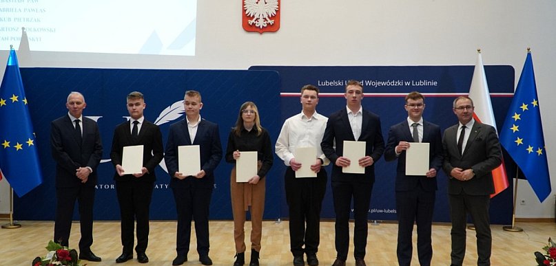 Stypendyści premiera z RCEZ-tu