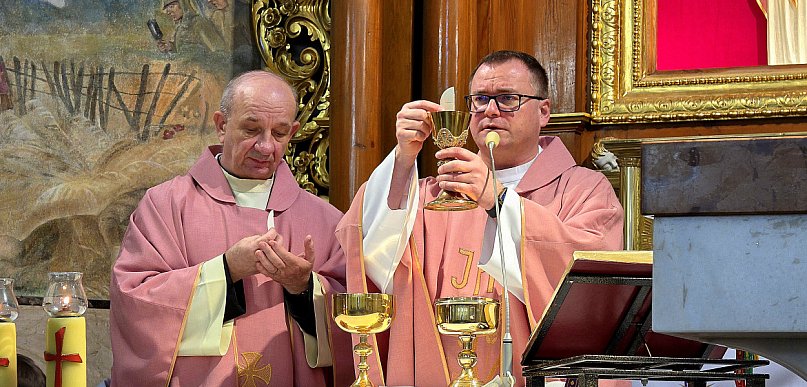 Dlaczego dziś w kościołach jest inaczej?