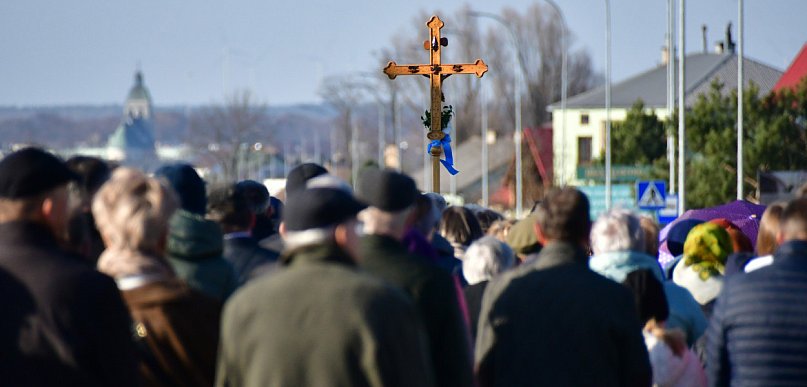 Relacja z Drogi Krzyżowej w Korczowie (FOTO, VIDEO)