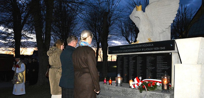 Mieszkańcy Różańca uczcili ofiary hitlerowskiej zbrodni