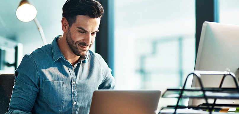 Biznes w chmurze – dlaczego warto przenieść ewidencję czasu pracy do Internetu?