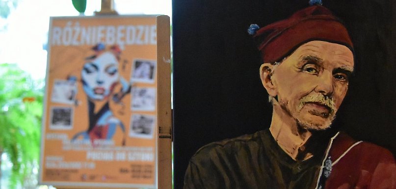 Biłgorajscy artyści amatorzy zachwycają. Wystawa, aukcja i wielki potencjał w BCK