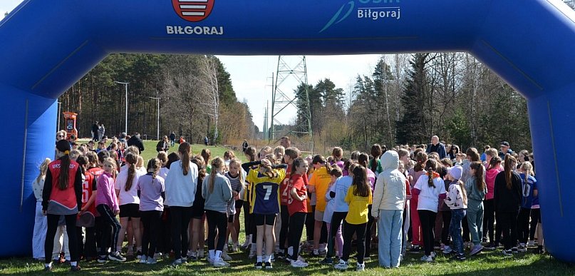 Biegowa wiosna nad Zalewem Bojary! Blisko 700 młodych sportowców na starcie