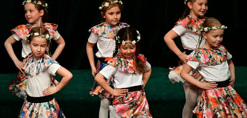 Scena BCK rozkwitła talentem! Wiosenny popis taneczny wychowanków MDK (FOTO)
