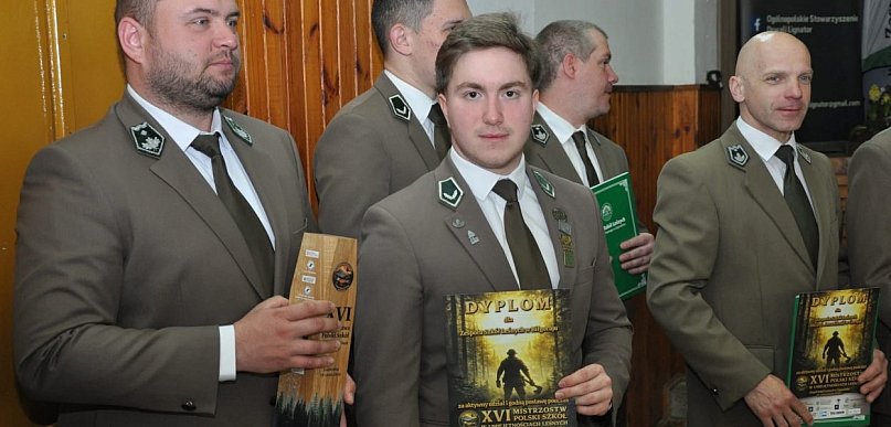 Biłgorajscy leśnicy na podium w Zagnańsku! Brąz dla ZSL w klasyfikacji ogólnej