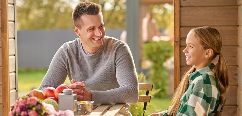 Lekkie pokrycie dachowe: Kiedy warto zrezygnować z ciężkiej dachówki?