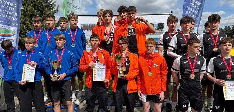 Złoto dla RCEZ! Młodzi biegacze z Biłgoraja bezkonkurencyjni w województwie