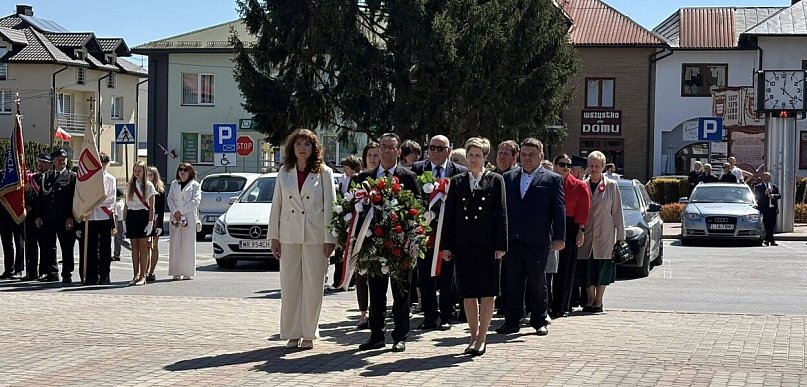 Gminne obchody 3 Maja w Goraju – pamięć, tradycja i morze barw narodowych